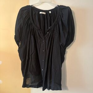 Elegant Black Doen Blouse with Ruffled Sleeves and V-Neck
